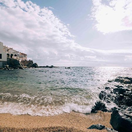 Apartamento reformado a 2 minutos de la playa en Calella! Calella De Palafrugell Exterior foto